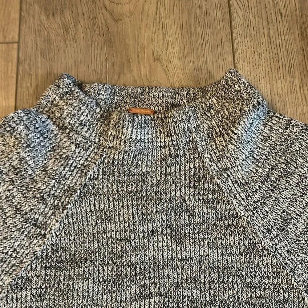 LIKE NEW FREE PEOPLE THICK KNIT CROPPED MOCK NECK SWEATER GRAY SIZE MEDIUM